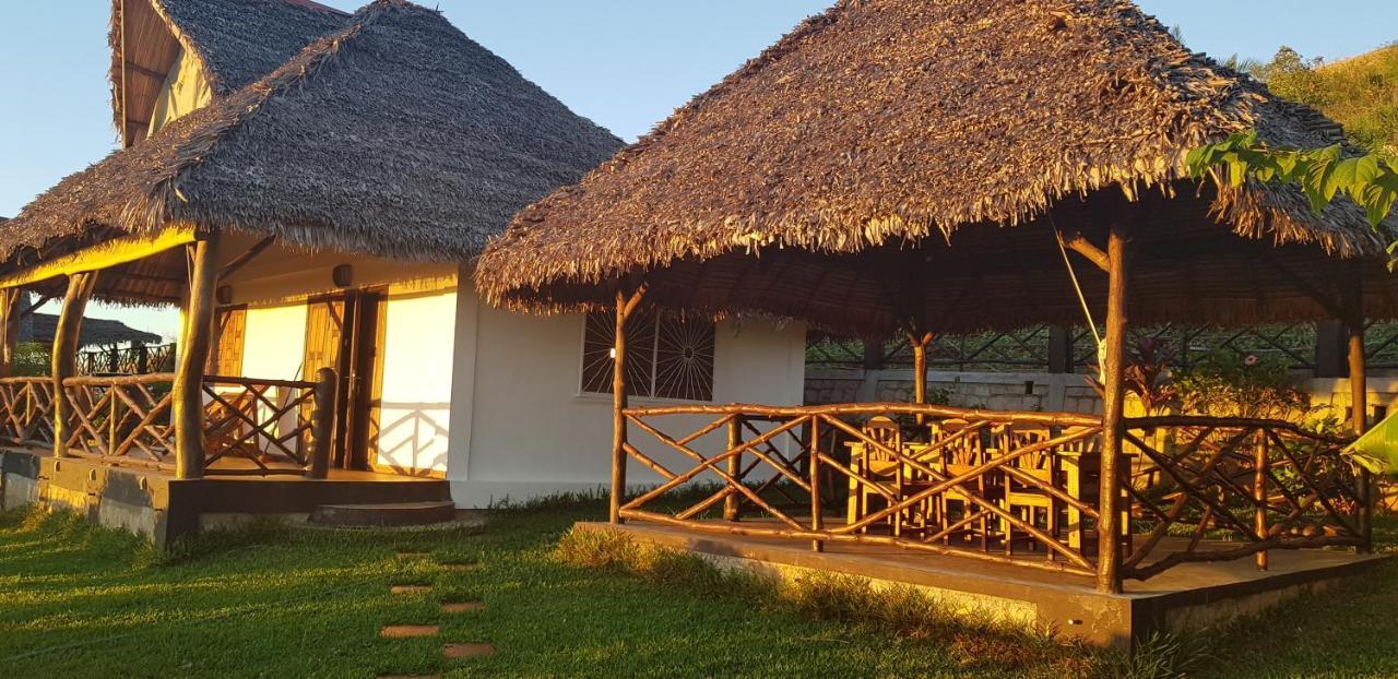 Villa Nosy Detente Bagian luar foto