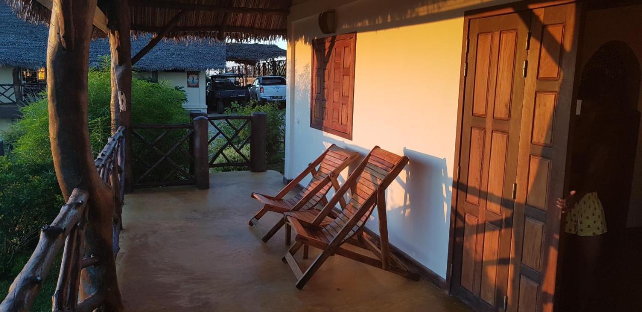 Villa Nosy Detente Bagian luar foto